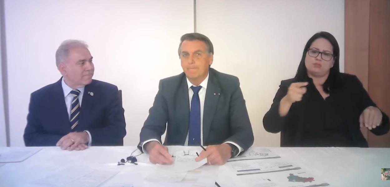 Marcelo Queiroga e Jair Bolsonaro (Foto: Reprodução) www.brasil247.com - Marcelo Queiroga e Jair Bolsonaro