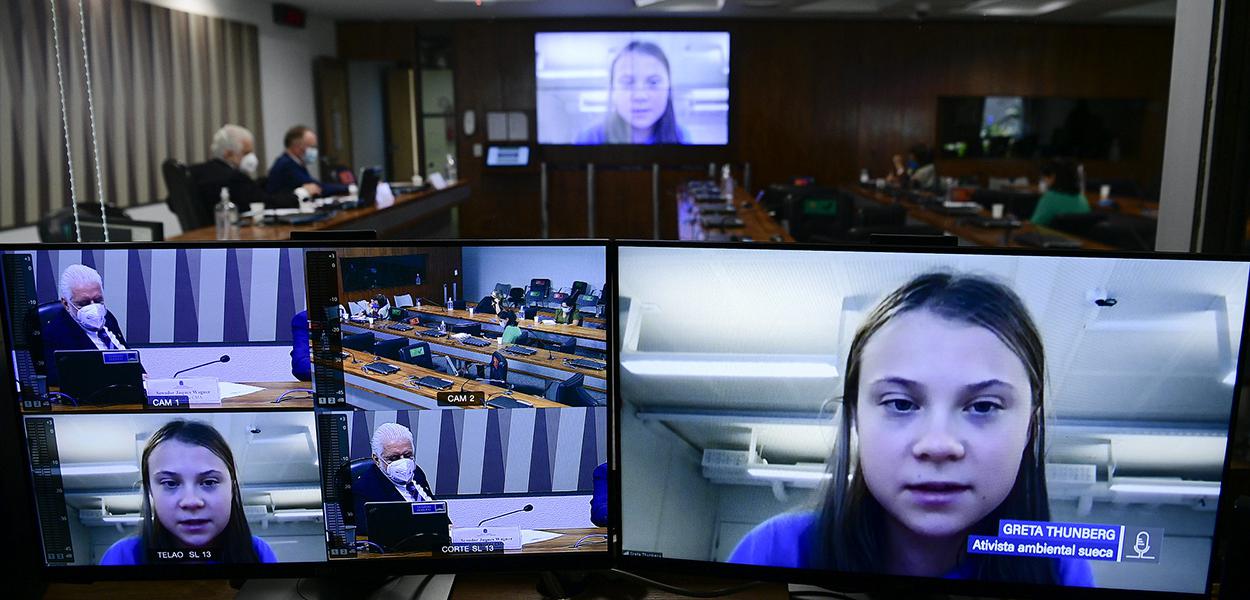 Ativista ambiental sueca Greta Thunberg, em pronunciamento via videoconferência. (Foto: Pedro França/Agência Senado) Ativista ambiental sueca Greta Thunberg, em pronunciamento via videoconferência.