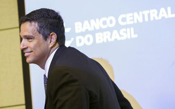 Presidente do BC defende coordenação das políticas fiscal e monetária para reduzir juros