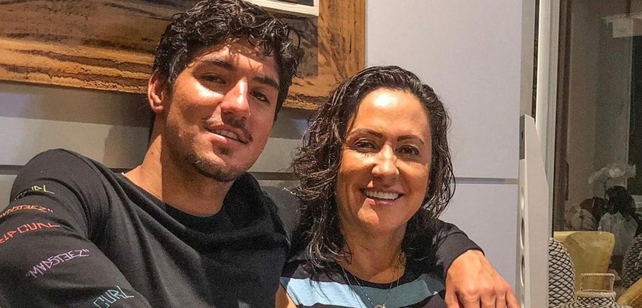 Gabriel Medina e a mãe, Simone Medina (Foto: Reprodução/Instagram) Gabriel Medina e a mãe, Simone Medina