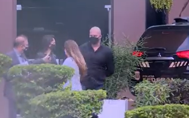 Daniel Silveira deixa presídio e promete abandonar ataques ao STF (vídeo)