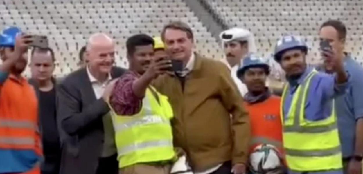 Gianni Infantino e Jair Bolsonaro (Foto: Reprodução) Gianni Infantino e Jair Bolsonaro