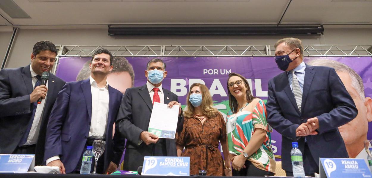 General Santos Cruz se filia ao Podemos (Foto: Divulgação) General Santos Cruz se filia ao Podemos