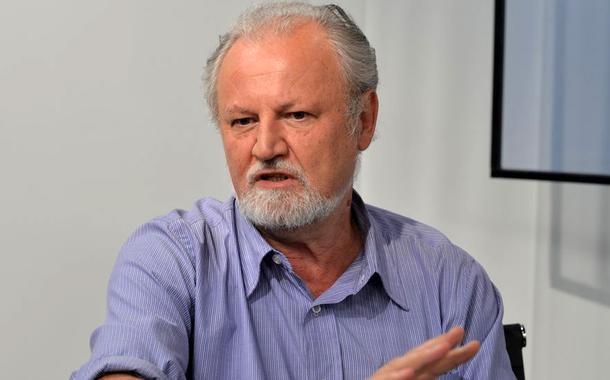 'Eleição de 2022 é a batalha decisiva para o país', diz João Pedro Stédile