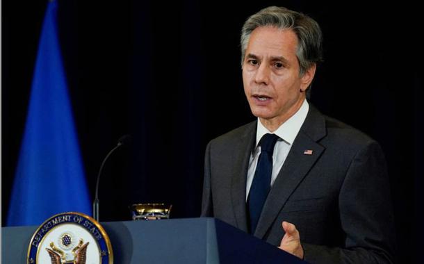 EUA e europeus discutem proibição de importações de petróleo russo, diz Blinken