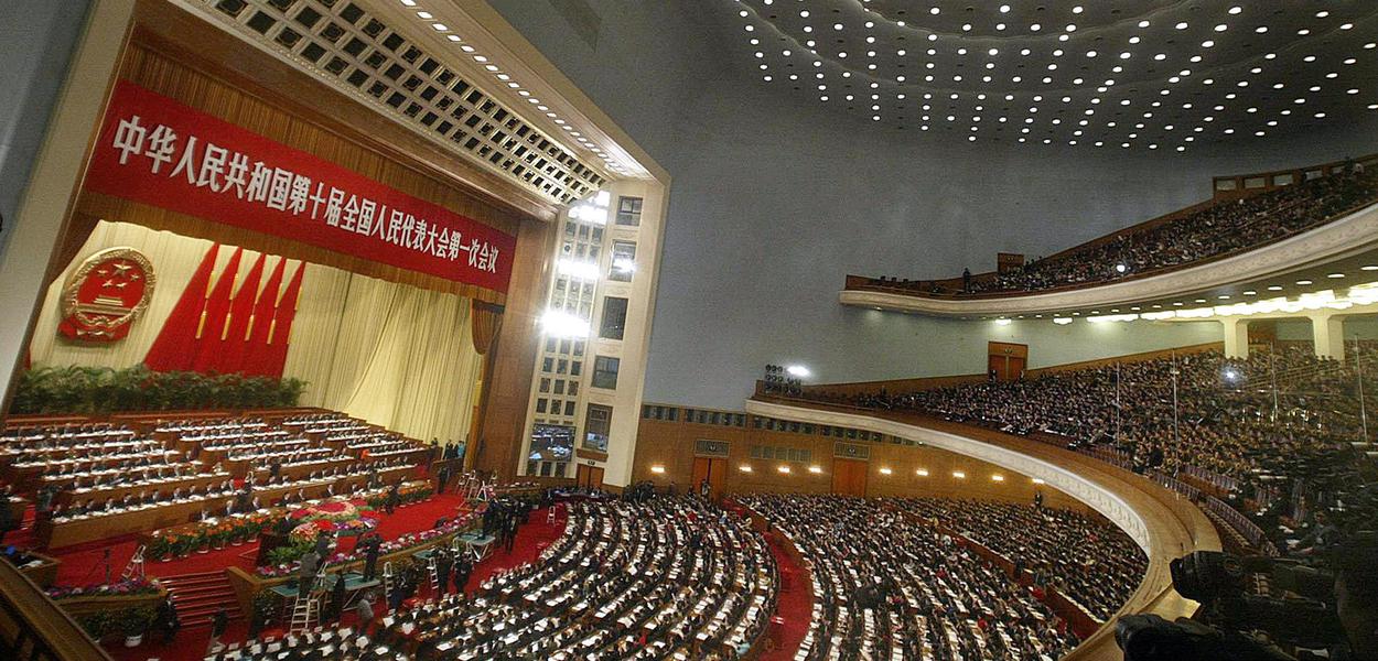 Parlamento chinês em sessão plenária (Foto: FREDERIC J. BROWN) www.brasil247.com - Parlamento chinês em sessão plenária