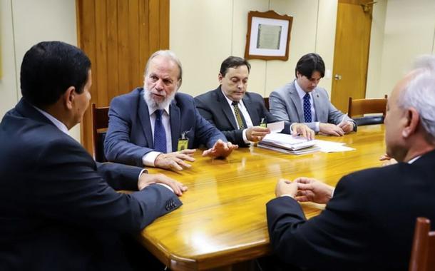 Dono de ouro apreendido pela PF foi recebido por Mourão e ministros de Bolsonaro