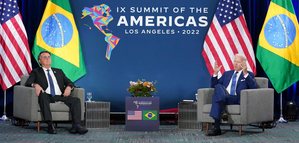 Bolsonaro e Biden se reúnem em Los Angeles (Foto: Kevin Lamarque/Reuters) www.brasil247.com - Bolsonaro e Biden se reúnem em Los Angeles