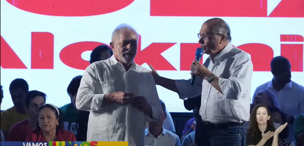 Ex-presidente Luiz Inácio Lula da Silva e Geraldo Alckmin (Foto: Reprodução (Youtube)) www.brasil247.com - Ex-presidente Luiz Inácio Lula da Silva e Geraldo Alckmin