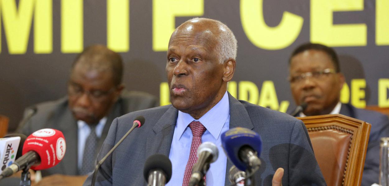 Morre Jos Eduardo Dos Santos Ex presidente Da Angola Brasil 247