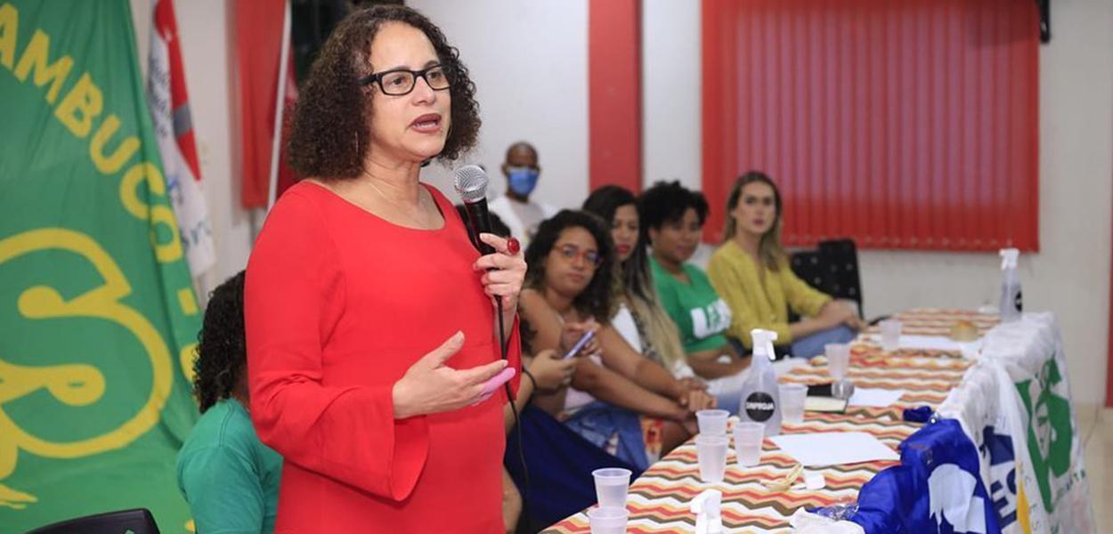 Luciana Santos (Foto: Reprodução/Facebook) www.brasil247.com - Luciana Santos