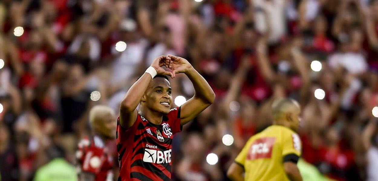 Flamengo goleia Athletico (PR) (Foto: Marcelo Cortes/ag.Brasil) www.brasil247.com - Flamengo goleia Athletico (PR)