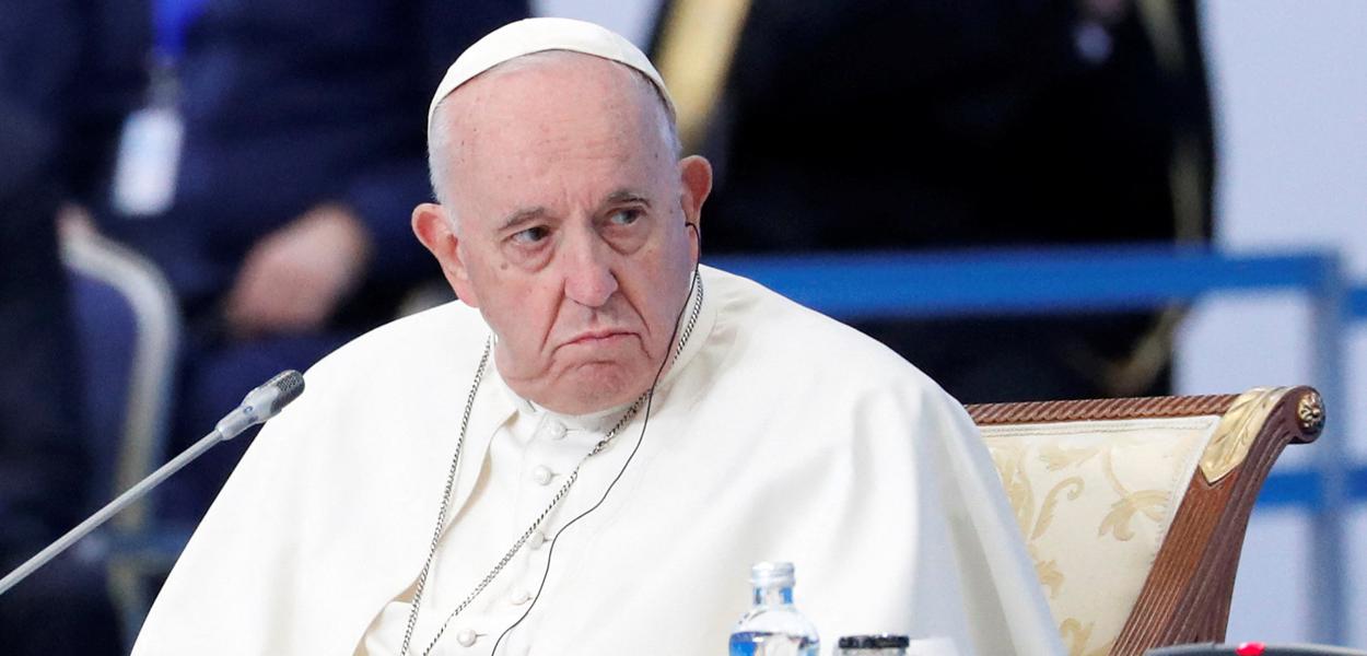 Papa Francisco no Cazaquistão 14/9/2022 (Foto: REUTERS/Remo Casilli) www.brasil247.com - Papa Francisco no Cazaquistão 14/9/2022