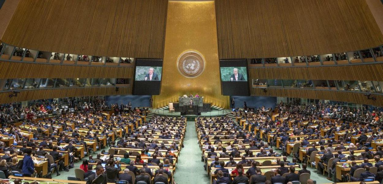 Plenária da Assembleia Geral da ONU (Foto: ONU) www.brasil247.com - Plenária da Assembleia Geral da ONU