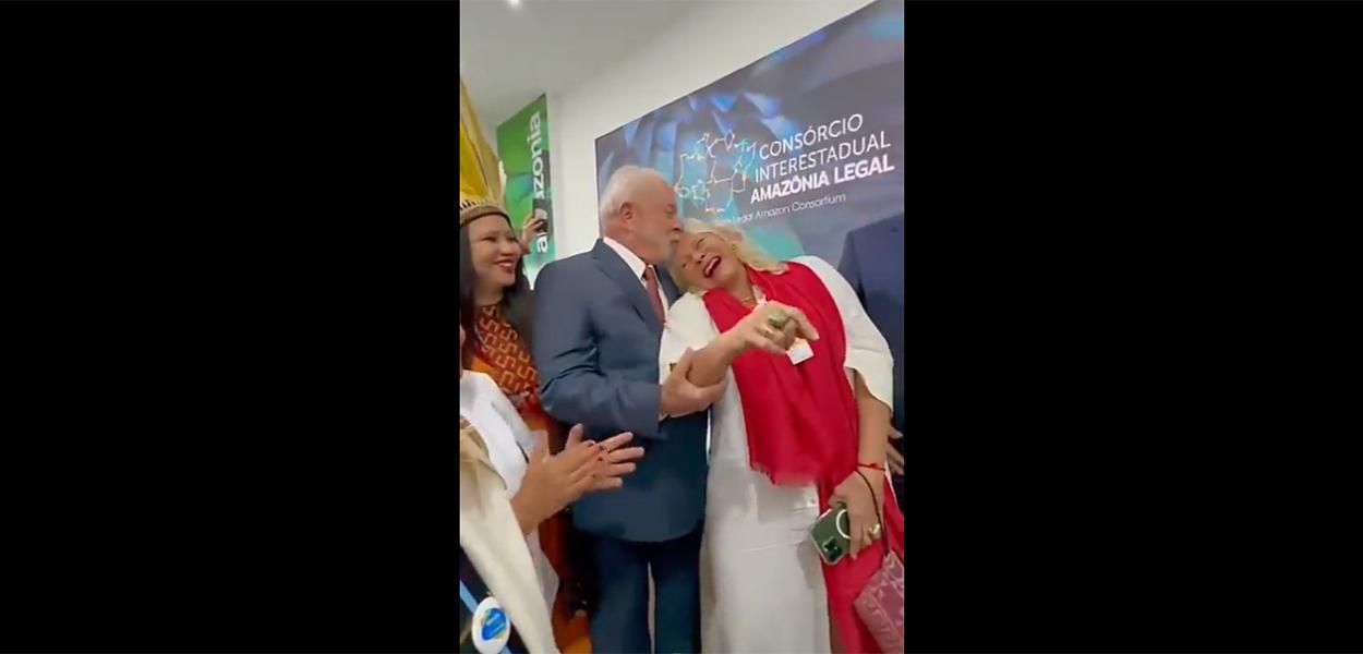 Lulae Fafá de Belém (Foto: Reprodução/Twitter) www.brasil247.com - Lulae Fafá de Belém