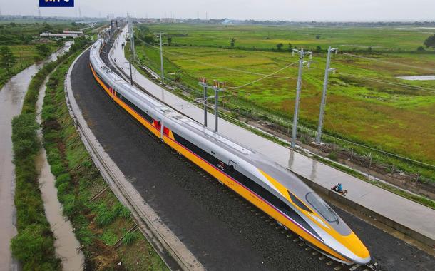 Ferrovia Jacarta-Bandung (Foto: Mídia chinesa) Ferrovia Jacarta-Bandung