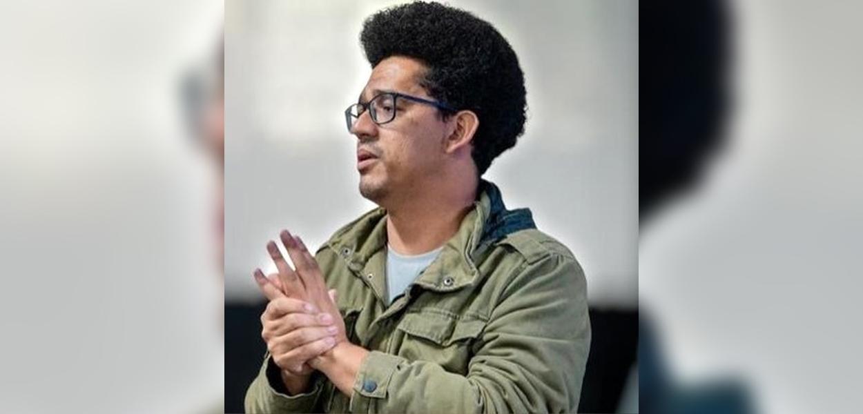 Guilherme Simões Pereira, ativista do MTST nomeado para cargo no Ministério das Cidades (Foto: Twitter/Arquivo pessoal/Reprodução) www.brasil247.com - Guilherme Simões Pereira, ativista do MTST nomeado para cargo no Ministério das Cidades