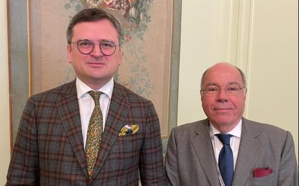 Vieira e Kuleba reúnem-se. Lula e Zelensky conversarão