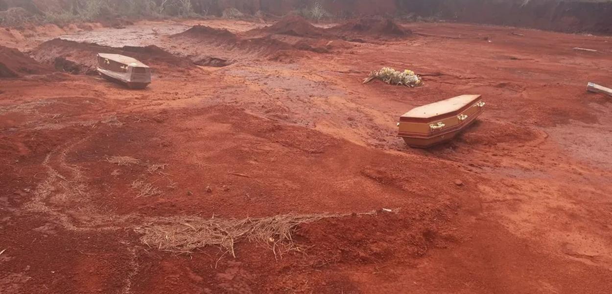 www.brasil247.com - Temporal em Paracatu, no Noroeste mineiro