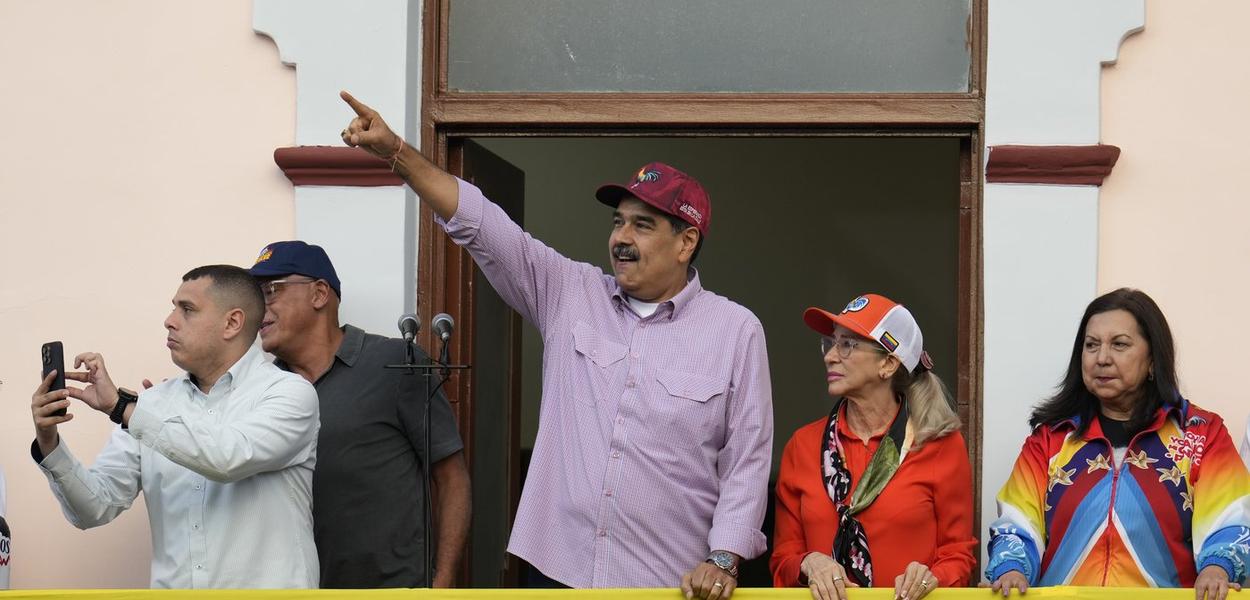 Predsjednik Venecuele Nikolas Maduro obraća se pristalicama tokom obilježavanja godišnjice njegovog reizbora i rođendana pokojnog predsjednika Huga Čaveza , Karakas,  28, jul 2025.  (Foto: Ariana Cubillos)