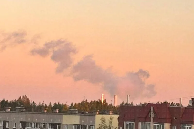 Dim u Lenjingradskoj oblasti nakon napada  (Foto: Hromadske)