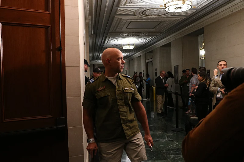 Brajan Mast je služio IDF i periodično se pojavljuje u vojnoj uniformi izraelske vojske (Foto: Brian Mast/X)