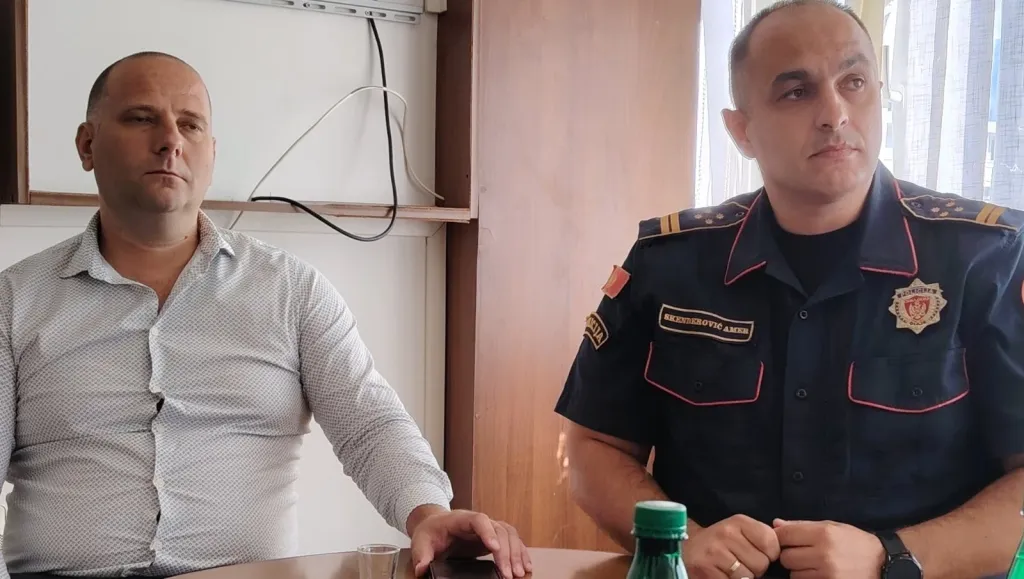 Načelnik  kriminalističe policije Petar Medojević i komandir Stanice policije Bar Amer Skenderović (Foto: Primorski portal)