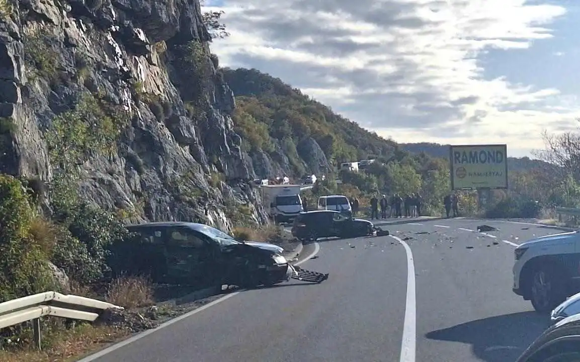 Saobraćajna nezgoda u Jankovića Kršu (Foto: Nataša Kašćelan/RTV Cetinje)