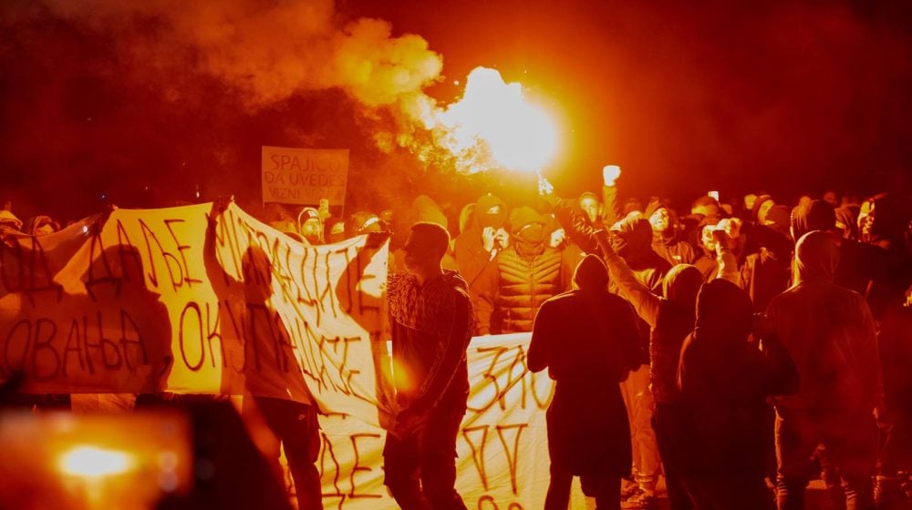 ŠOVINISTIČKA EKSTAZA: Sa jednog protesta u Podgorici (Foto: UGC )