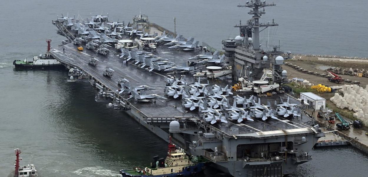 Nosač aviona za nuklearni pogon (Foto: AP photo/Song Kyung-Seok)