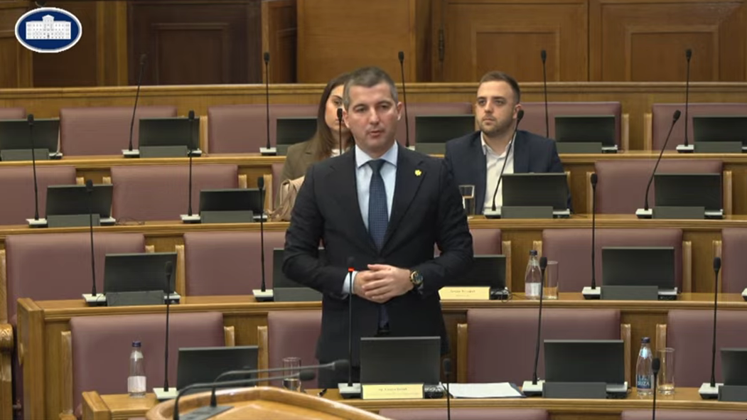 Aleksa Bečić (Foto: Skupština Crne Gore/Youtube)