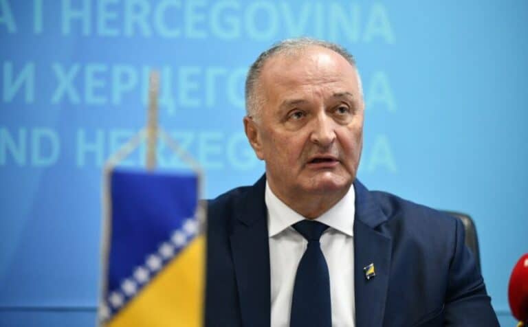 BROJNA SVJEDOČANSTVA: Zukan Helez, ministar odbrane Bosne i Hercegovine