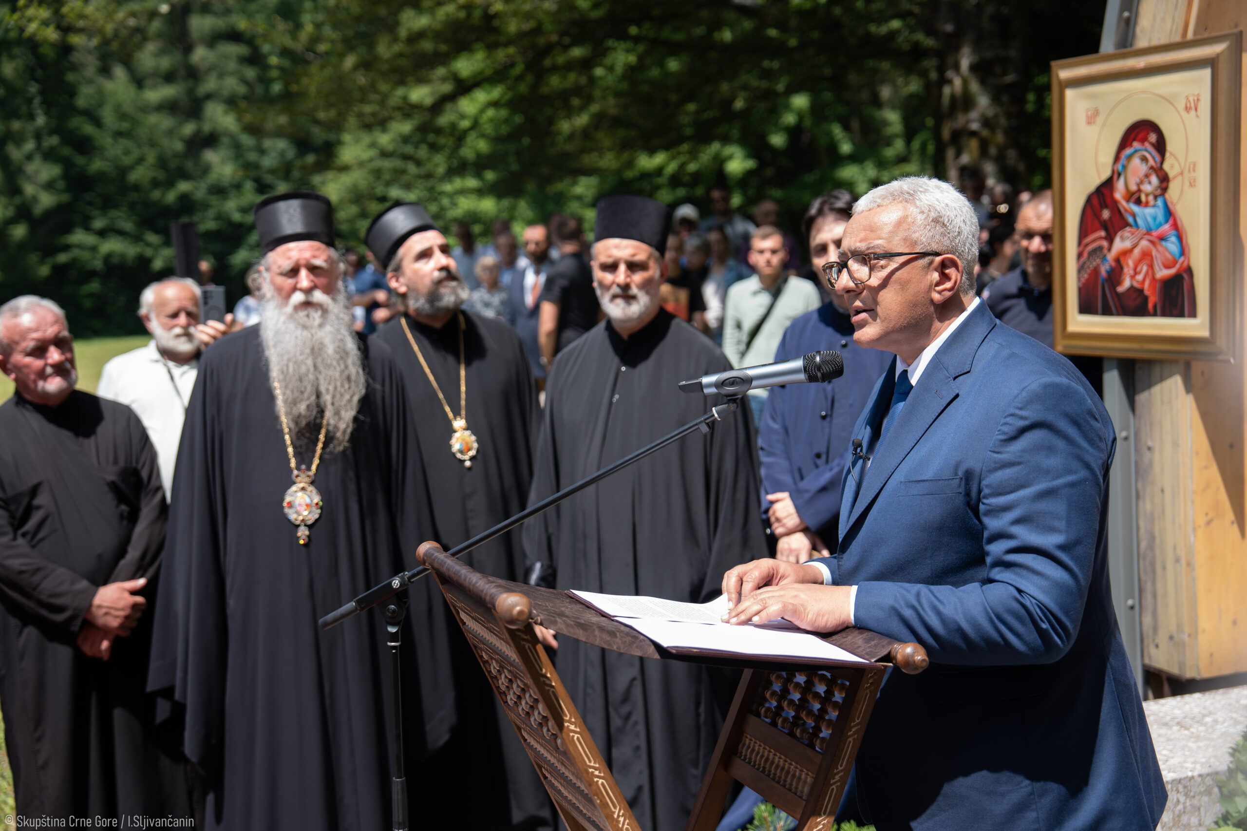 PLANSKA REVIZIJA ISTORIJE: Andrija Mandić i Joanikije Mićović 