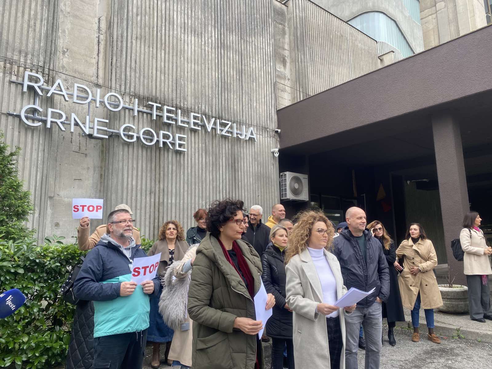 Sa protesta ispred RTCG