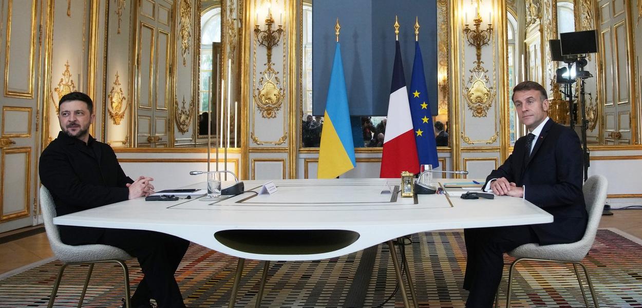  (AP Photo/Christophe Ena, Pool) (Foto: Christophe Ena)