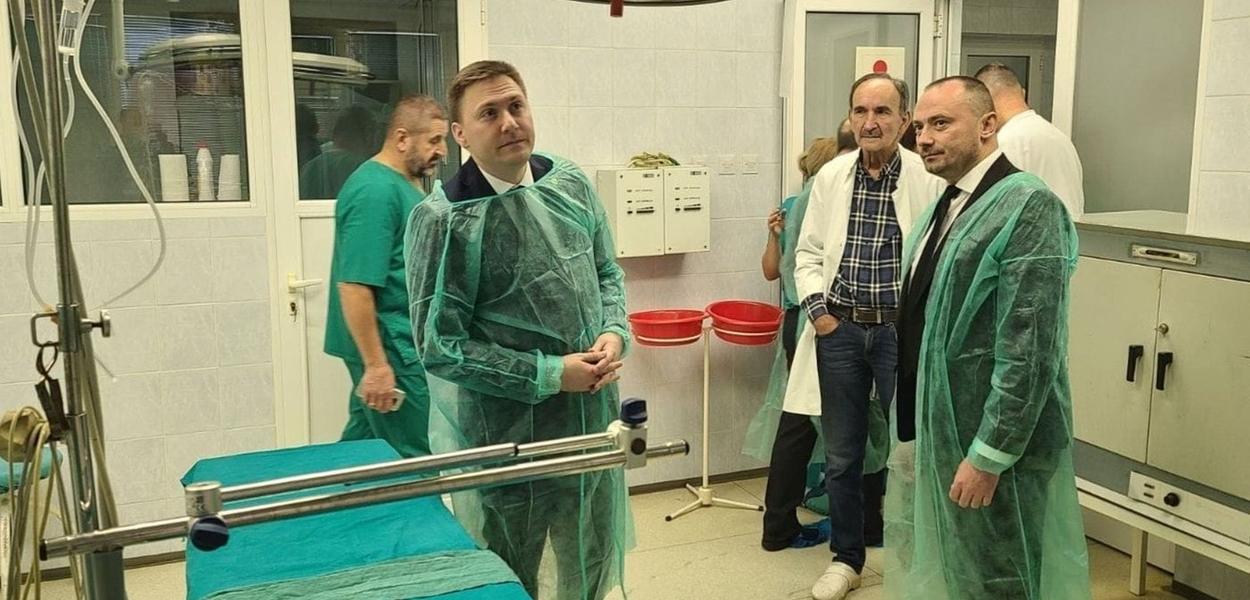 Šimun i Grbović u Opštoj bolnici u Pljevljima (Foto: Vlada Crne Gore)