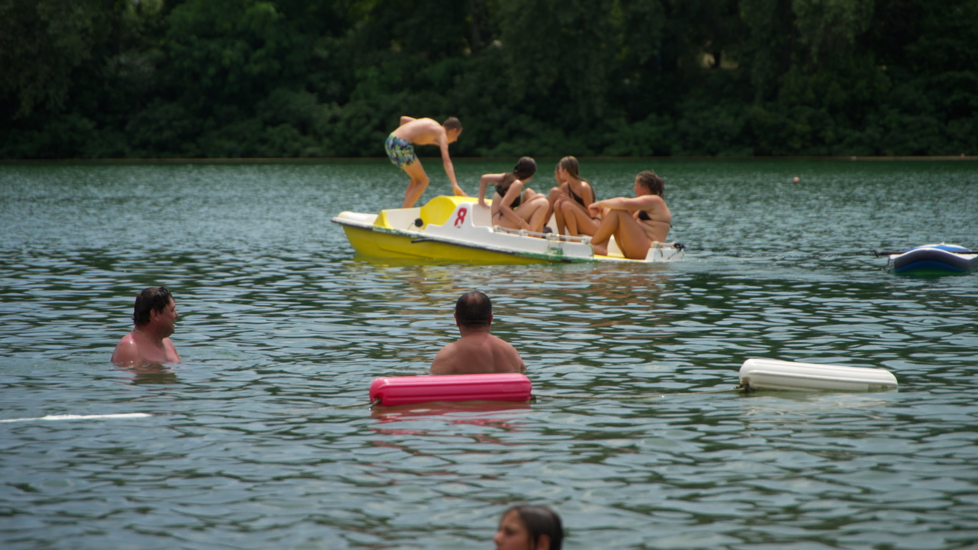 sapsioci, Ada Ciganlija, kupači