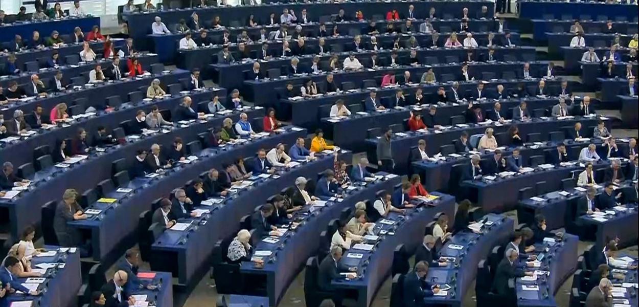 Srbija ne može da izruči svoje državljane Prištini