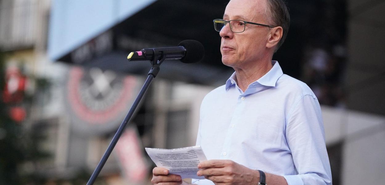 Rektor Đokić na protestu u Užicu: Pridružujem se vašem glasu protiv nasilja i urušavanja institucija