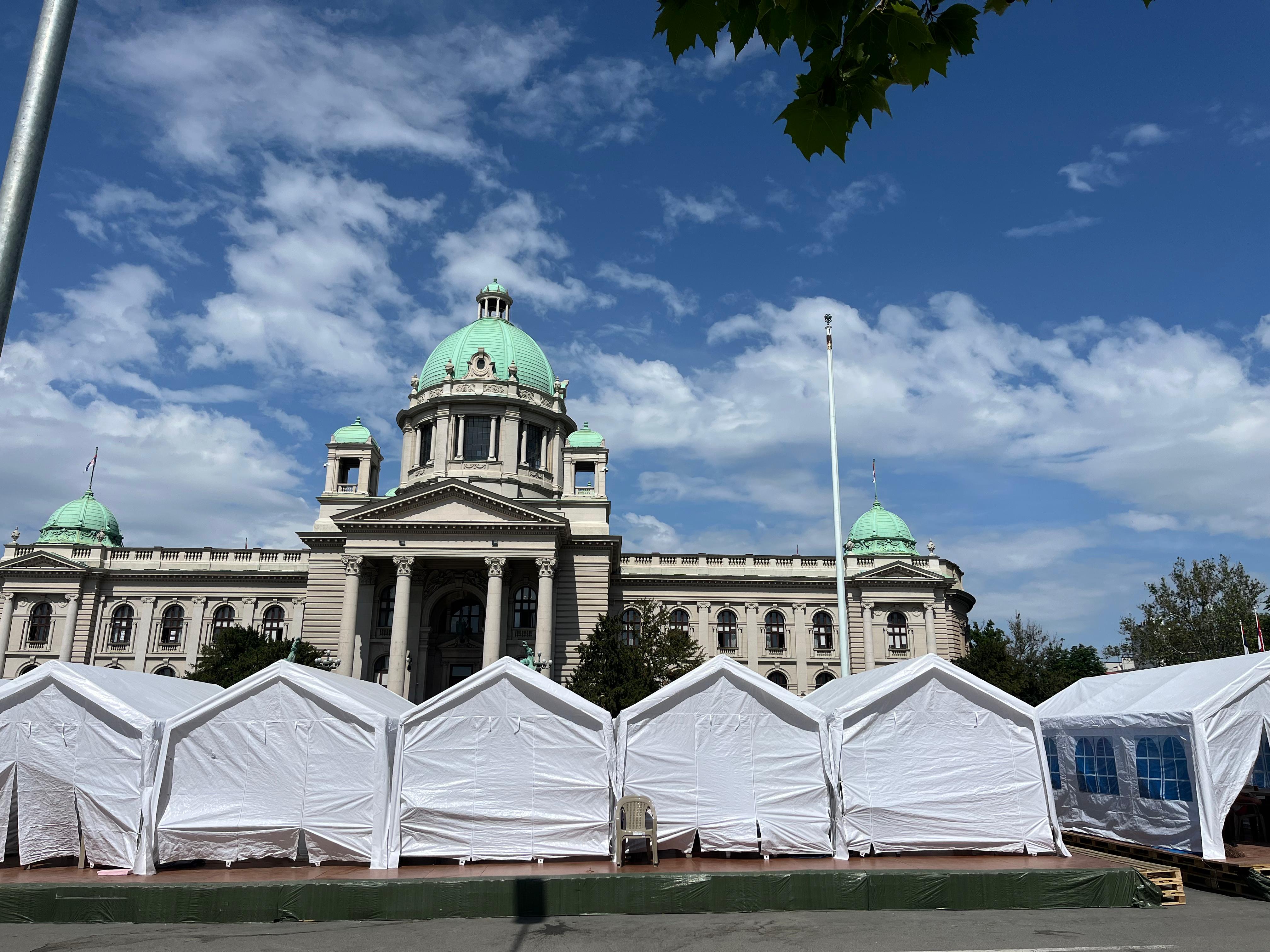šatori skupština trg nikole pašića