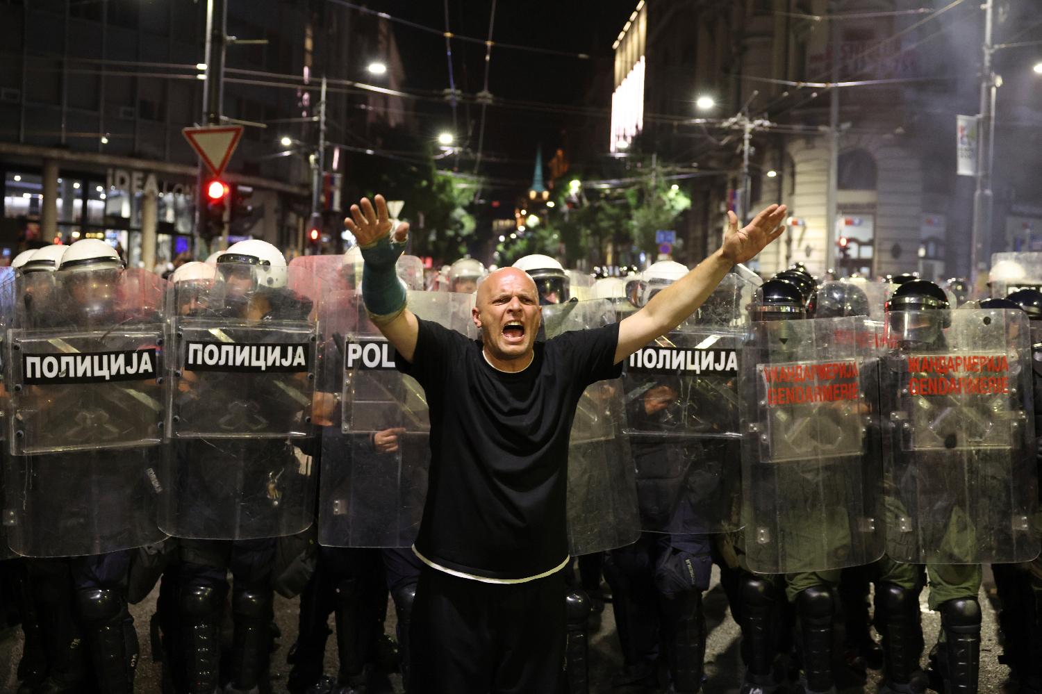 protest, vidovdan, studenti