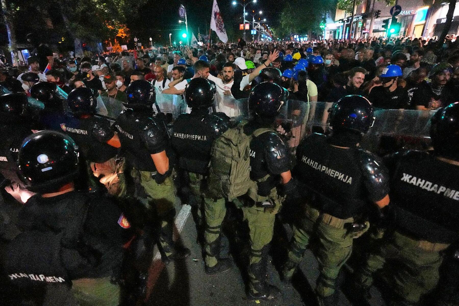 Vidovdan, Protesti, Studenti, Policija