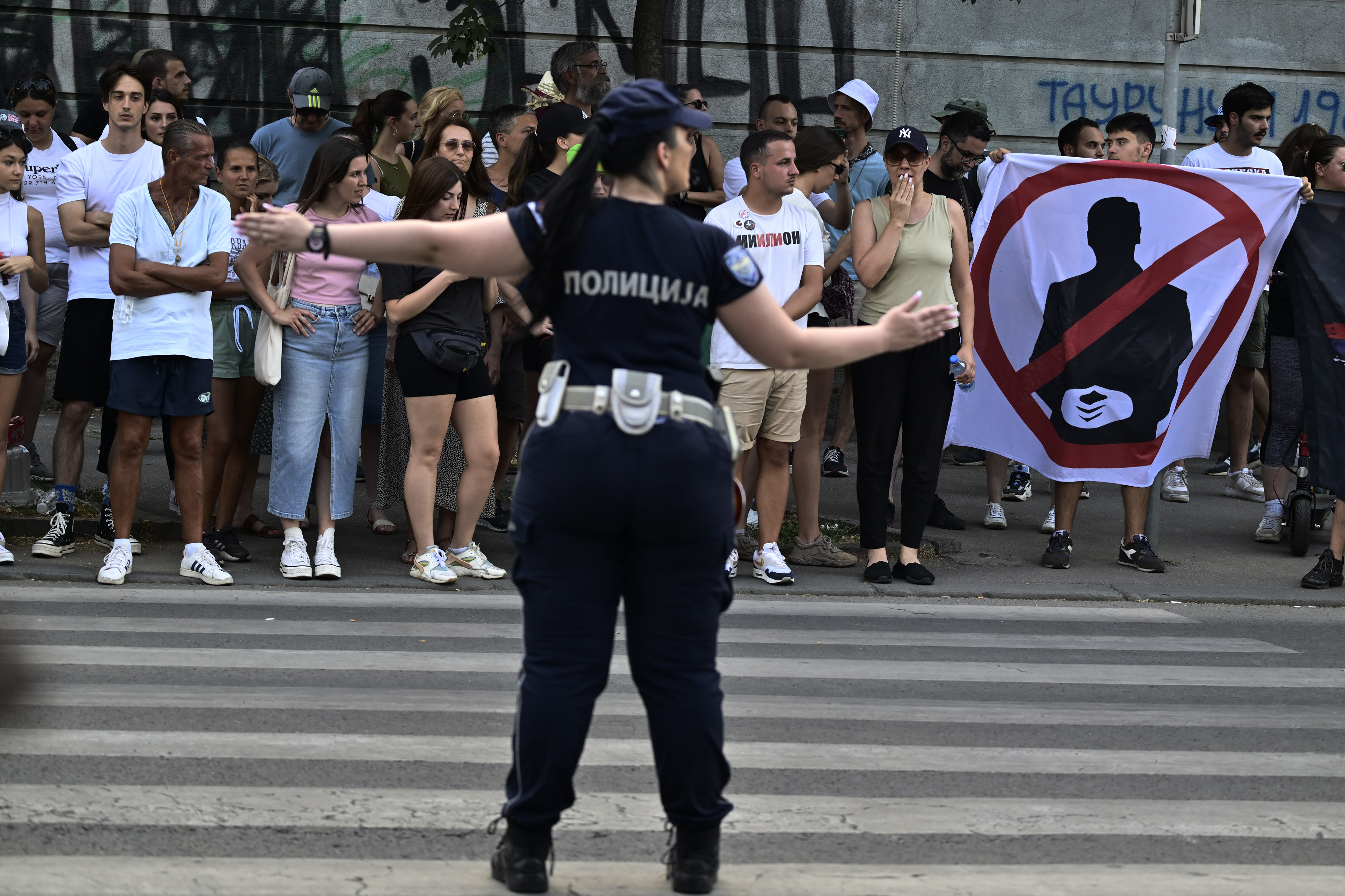 policija blokada zemun 