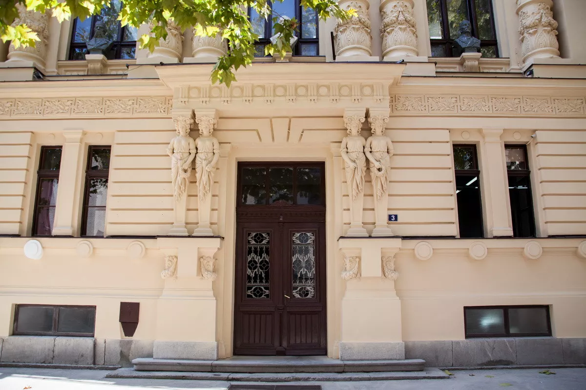 Valjevska gimnazija (Foto: Đorđe Đoković)