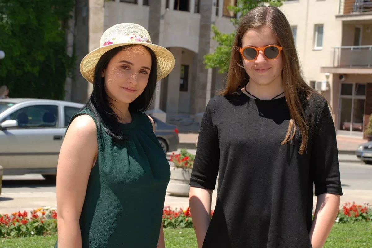 Nevena Mihailović i Tara Mitrović