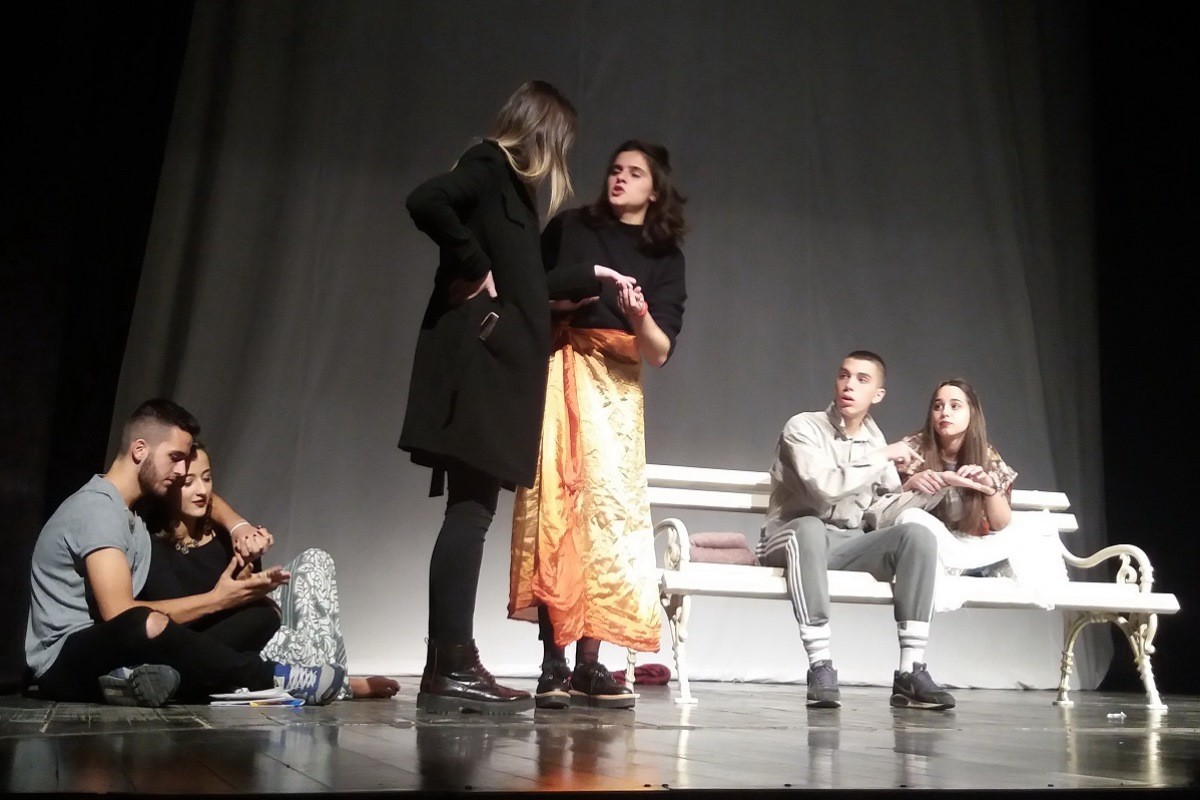 O ćutanju i drugim imitacijama sreće