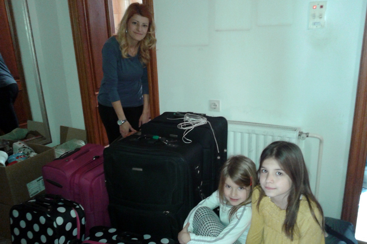 Slavica, Petra i Iskra