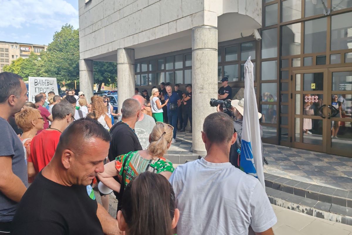 Građani ispred Tužilaštva
