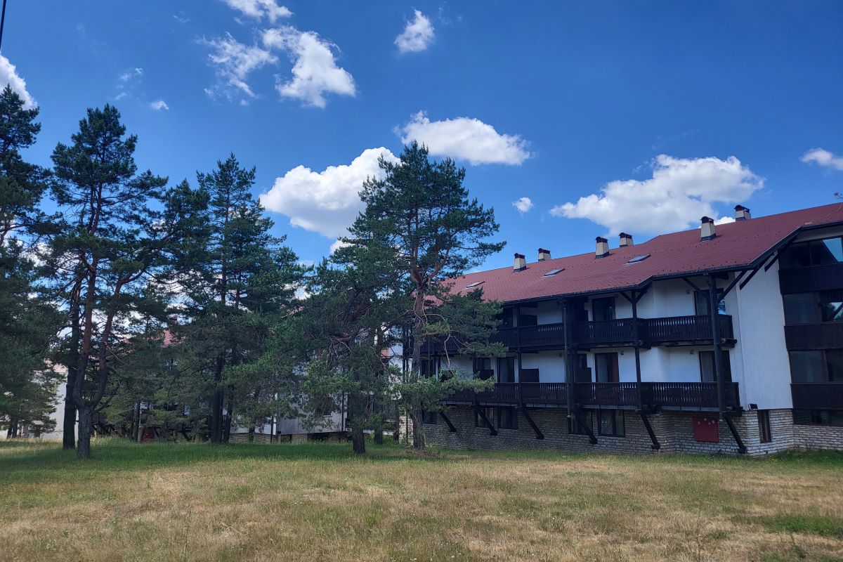 Hotel Divčibare (Foto: Kolubarske.rs)