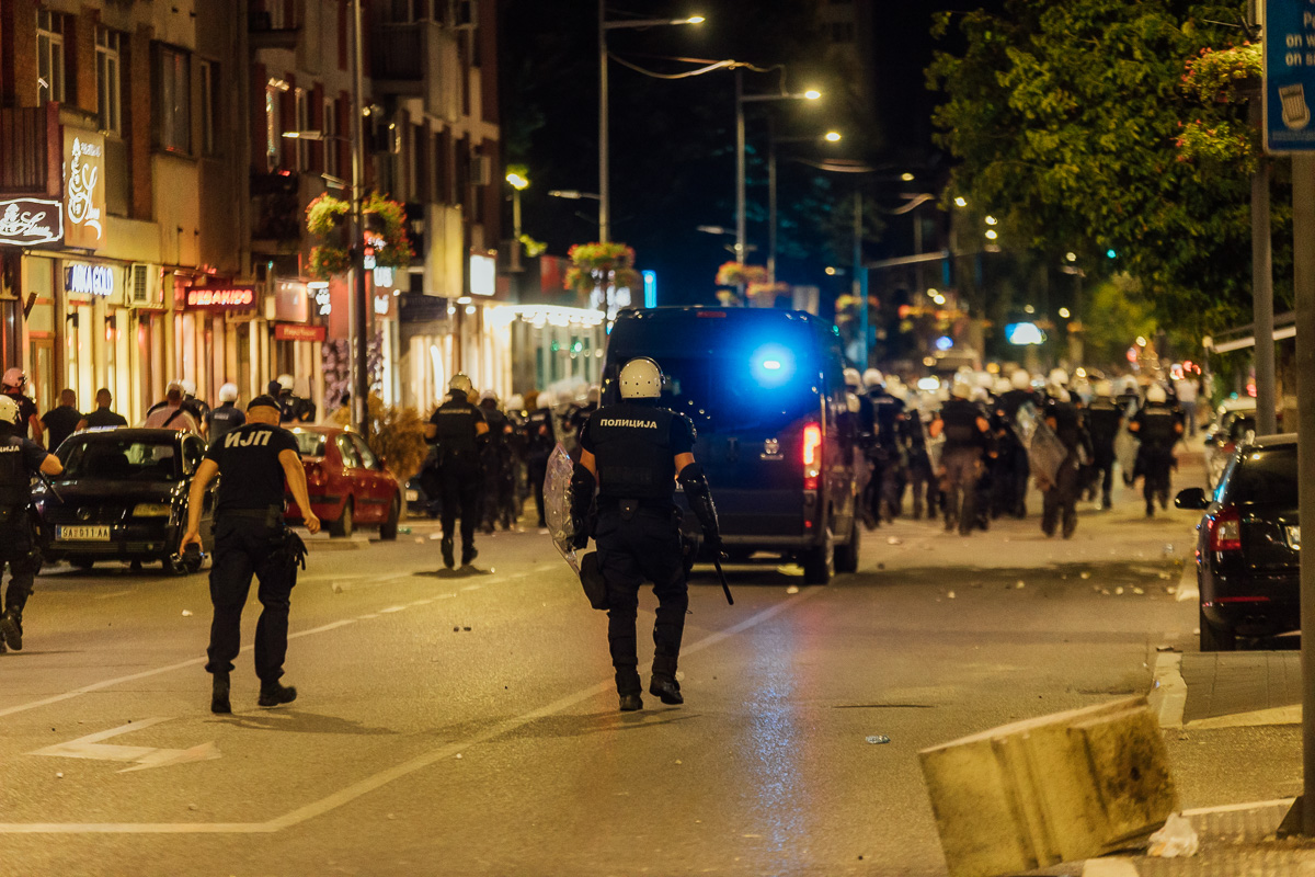 Kordon policije ( Priboj - Prijepolje juriš ka Sinđelićevoj)